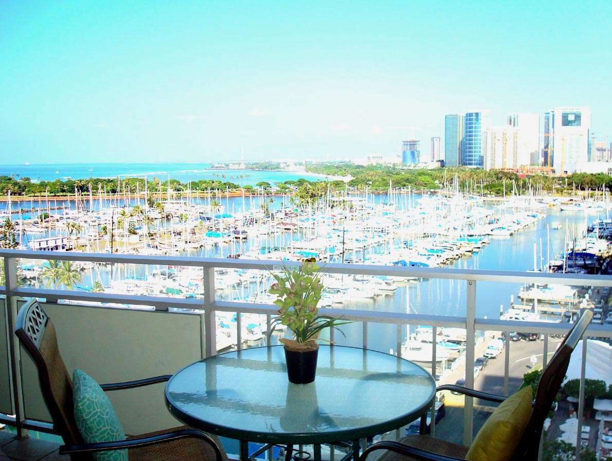 Ilikai Condo Rentals