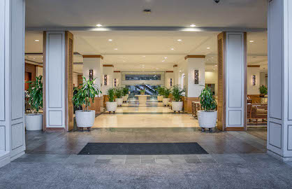 Ilikai Grand Lobby