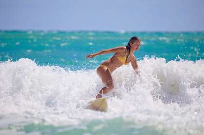 Surfing                                           