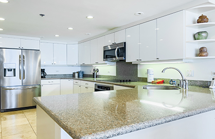 Huge Full Kitchen with Wine Fridge                