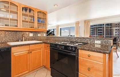 Full Granite Kitchen                              