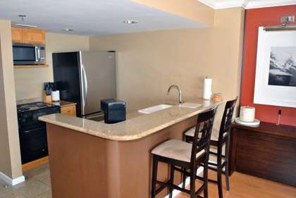 Kitchen / Breakfast Bar                           