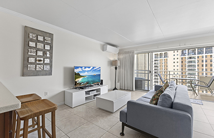 Spacious Modern Living Room                       