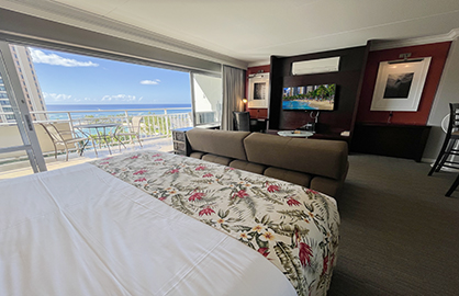 Direct Ocean Views from Bed