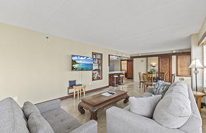 Spacious Living Room                              