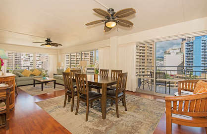 Living-Dining Area - Tropical Fans                