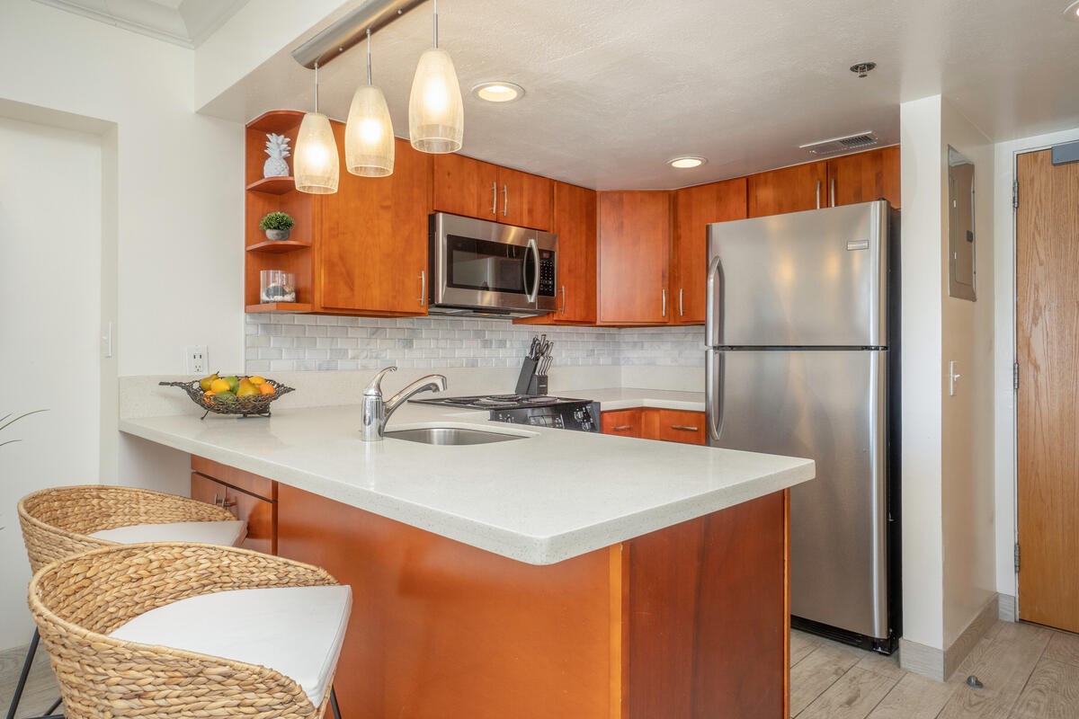 Modern Kitchen with Breakfast Bar                 