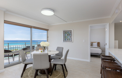 Dining Area watching the surf!