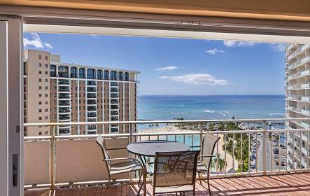 Custom Lanai Flooring                             