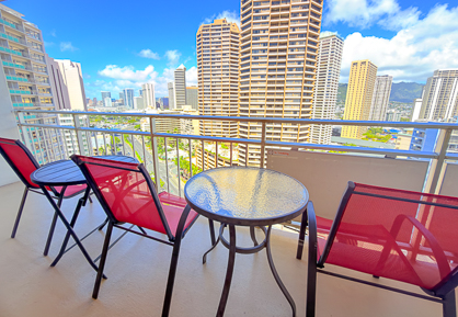 Relax on the Lanai with Outdoor Seating