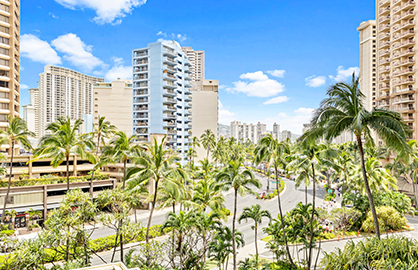 Exciting Waikiki City Views                       