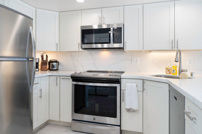 Newly remodeled modern kitchen 