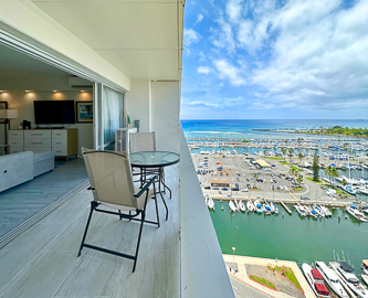 Large Private Lanai with Ocean Sunset Views