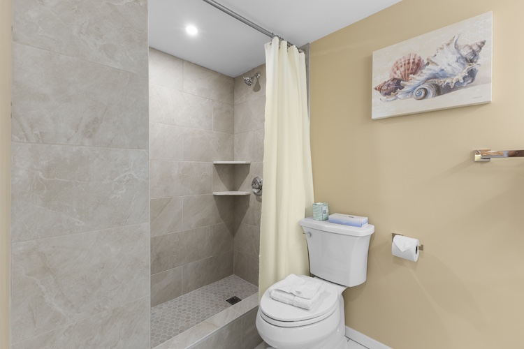 Brand New Modern Bathroom