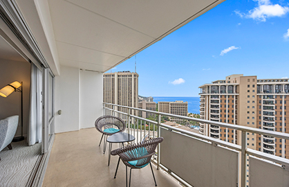 Relaxing Outdoor Lanai Space