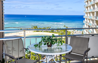 Great Surfer Lagoon Views                         